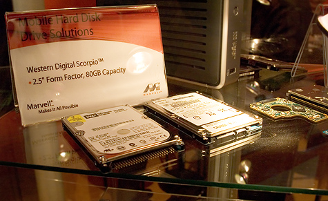 CeBIT 2005: Western Digital Scorpio 2,5 inch notebookschijfjes